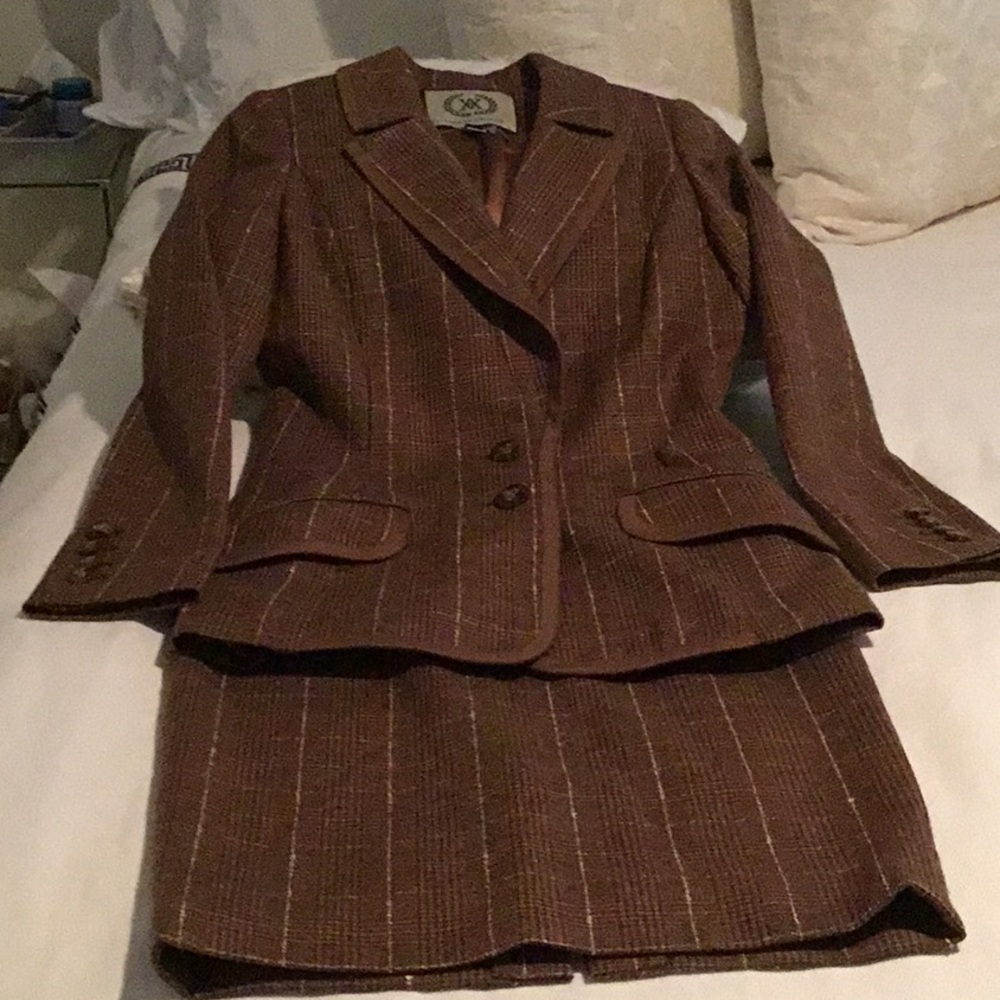 Norman Ambrose suit